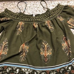 Olive of the shoulder shirt!